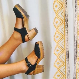 MIA Black Greta Clogs 38